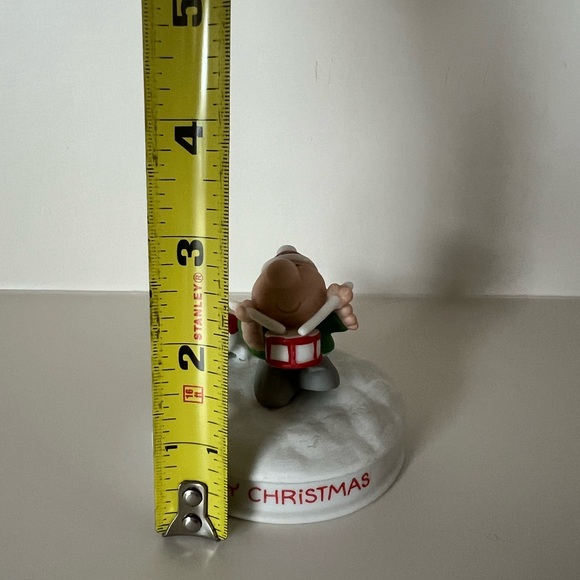 Vintage “Merry Christmas” Ziggy Ceramic Figurine - Picture 4 of 5